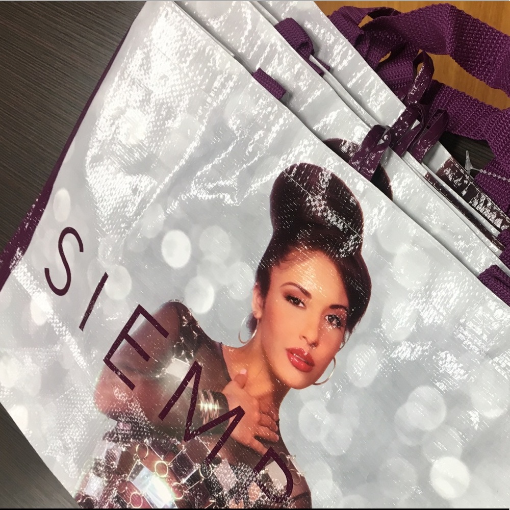 1 Selena Siempre bags!! Limited edition!